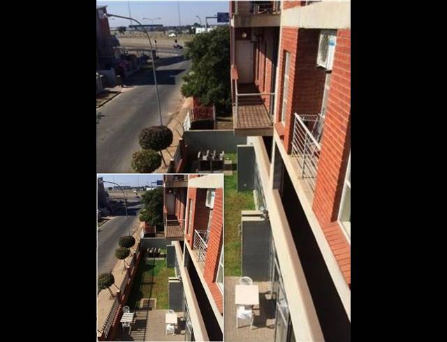 2 BEDROOM APARTMENT FOR SALE IN KEMPTON PARK CENTRAL